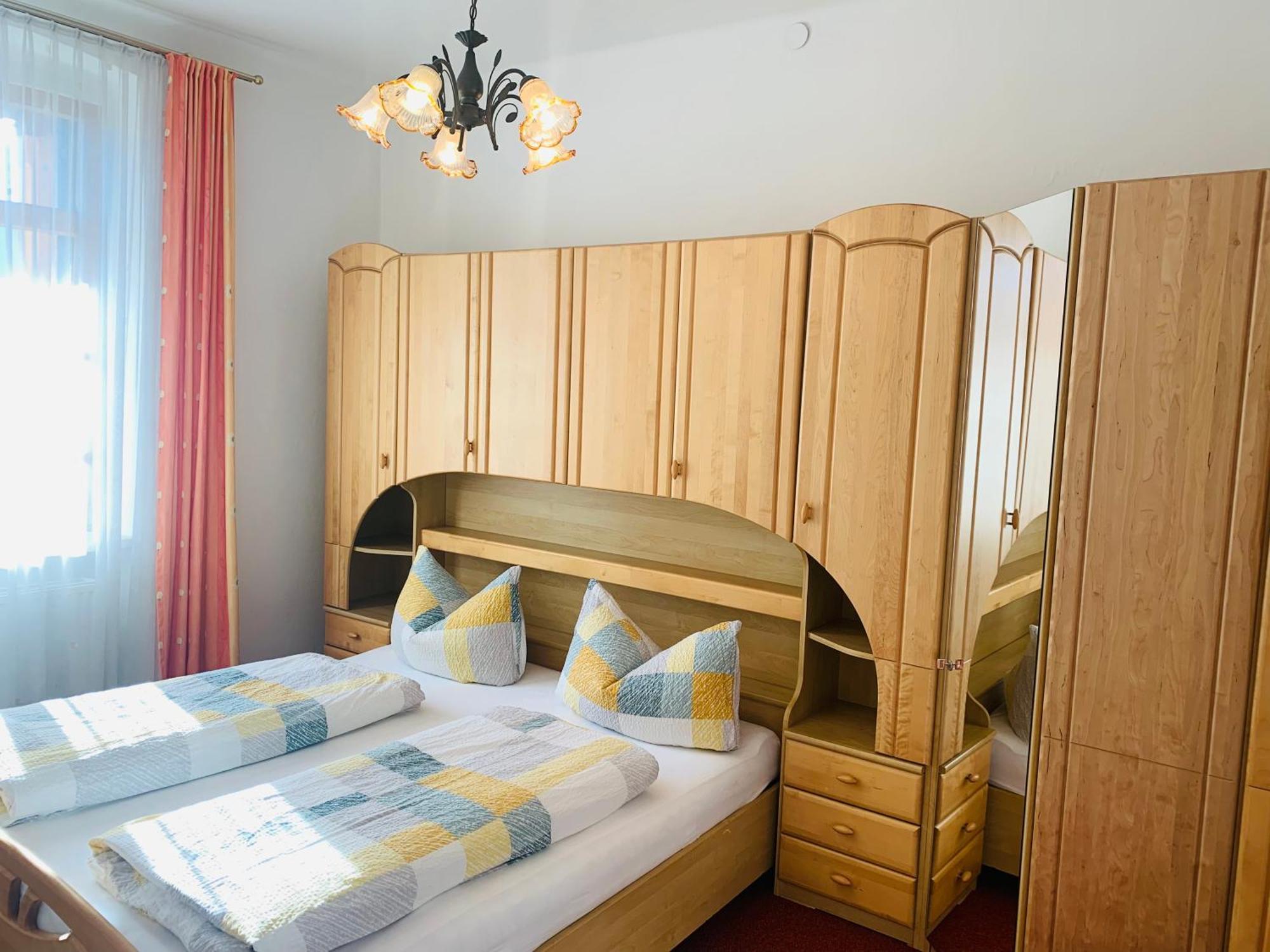 Ferienwohnung Sonnwendhof "Kellerjochblick" ชวาซ ภายนอก รูปภาพ